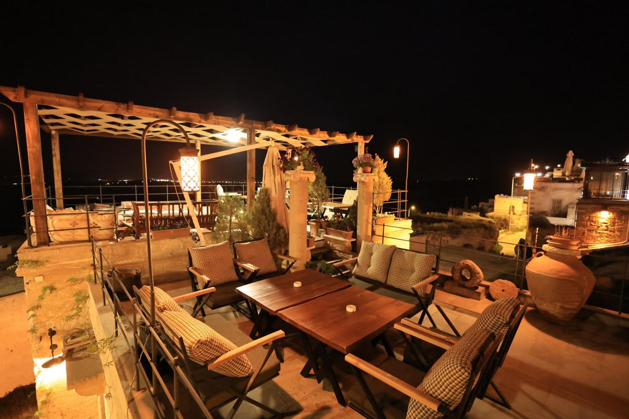 The Rupestral House Hotel Uchisar Exterior photo